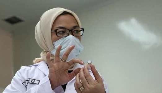 BPOM Pastikan Indonesia  Masih BIsa Gunakan Vaksin AstraZaneca, Tapi Tetap Ditambahkan Warning, Apa Itu...?
