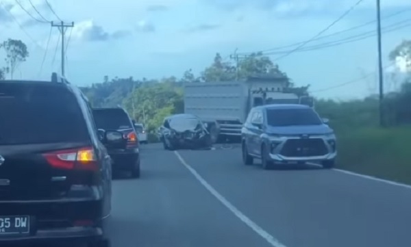 Lakalantas Terios Hantam Dump Truk di Tanjung Pauh, Dua Warga Riau Meninggal Dunia