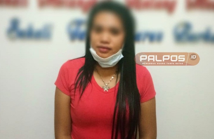 Duh! Ngakunya Susah Cari Kerja, Wanita Cantik Ini Jalankan Bisnis Haram di Kos-kosan