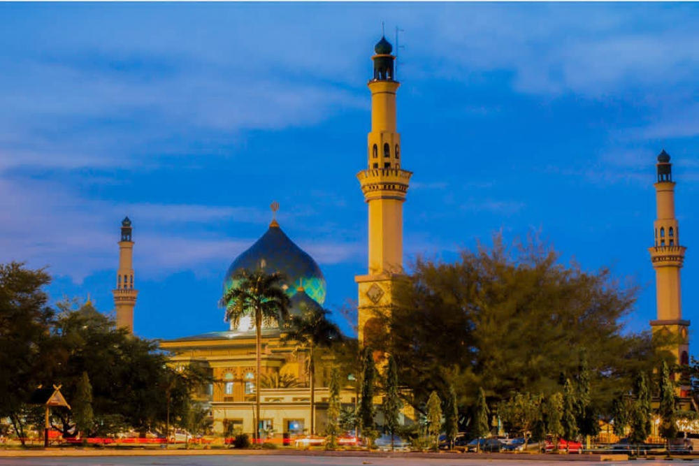 Tahun Ini Pemprov Riau Renovasi Halaman Masjid Raya Annur