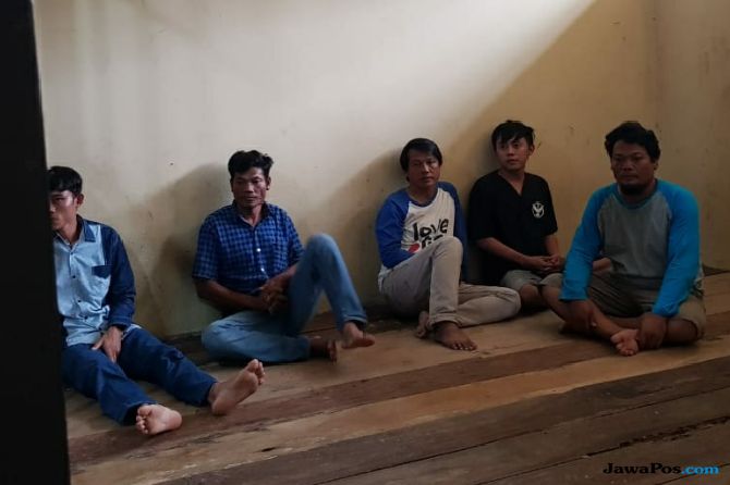 Takut Ditembak Mati, 5 Buron Pelaku Pembunuhan Brimob Menyerahkan Diri