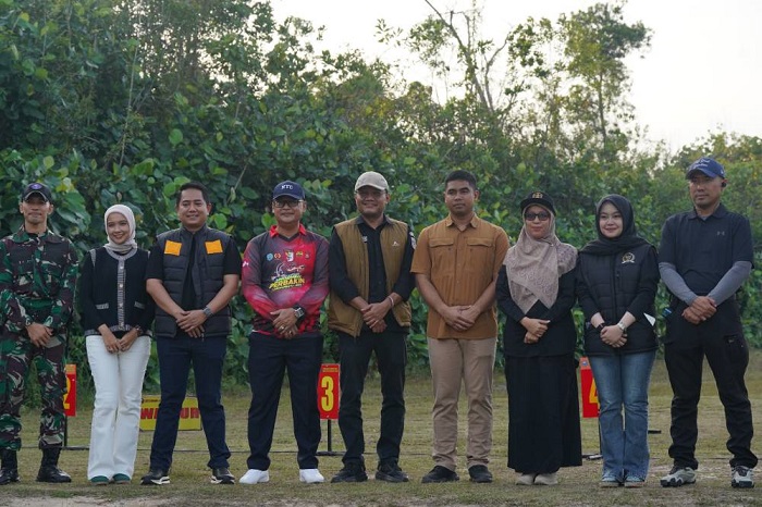 KPPBC Dumai Gelar Latihan Menembak dan Buka Bersama