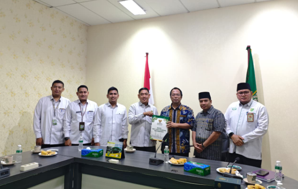 BAZNAS  Riau  Audiensi dan Sosialisasi Zakat di UIR