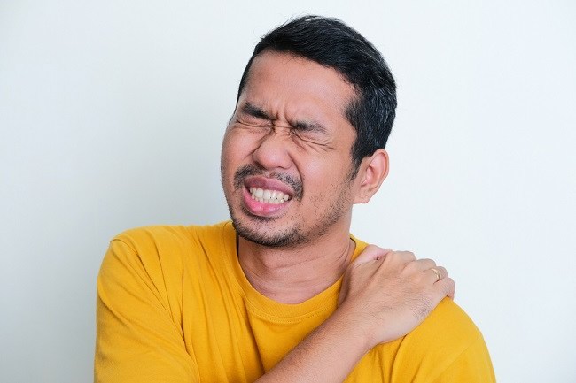 Mengalami Pegal Linu? Ini Tips Mudah Mengatasinya