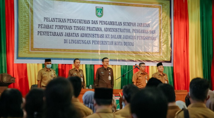 Mutasi Besar-Besaran, Pemko Dumai Lantik Hampir 500 Pejabat