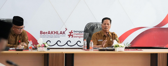 Mukhlisin dan Napisman Pimpin Rapat Perdana, Ingatkan ASN Tentang Hal Ini...