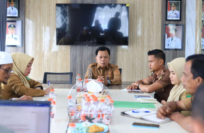 Bupati Asmar Tekankan Kajian Menyeluruh, AMIK Selatpanjang Disiapkan Naik Status ke STIKOM