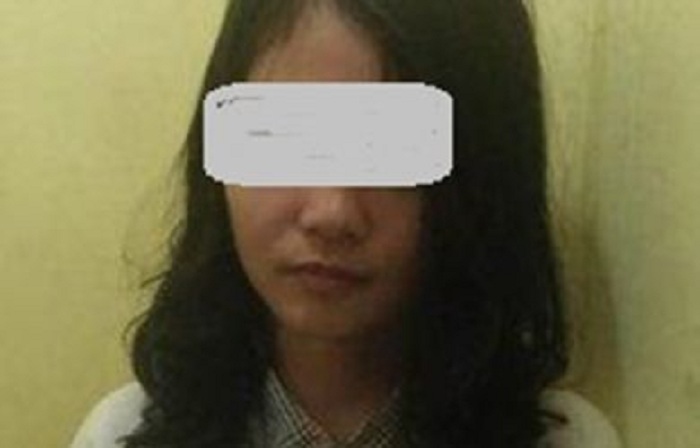 Alarm Barang Tiba-tiba Berbunyi, Gadis Cantik Ini Ketahuan Curi Pakaian di Matahari