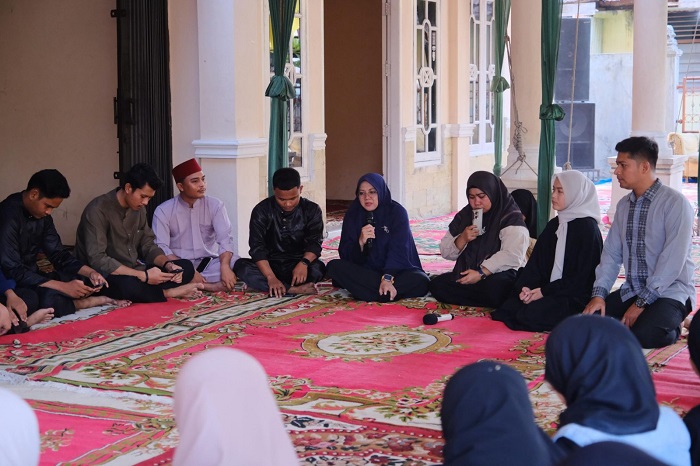 Bupati Afni Buka Puasa Bersama Mahasiswa Siak di Pekanbaru