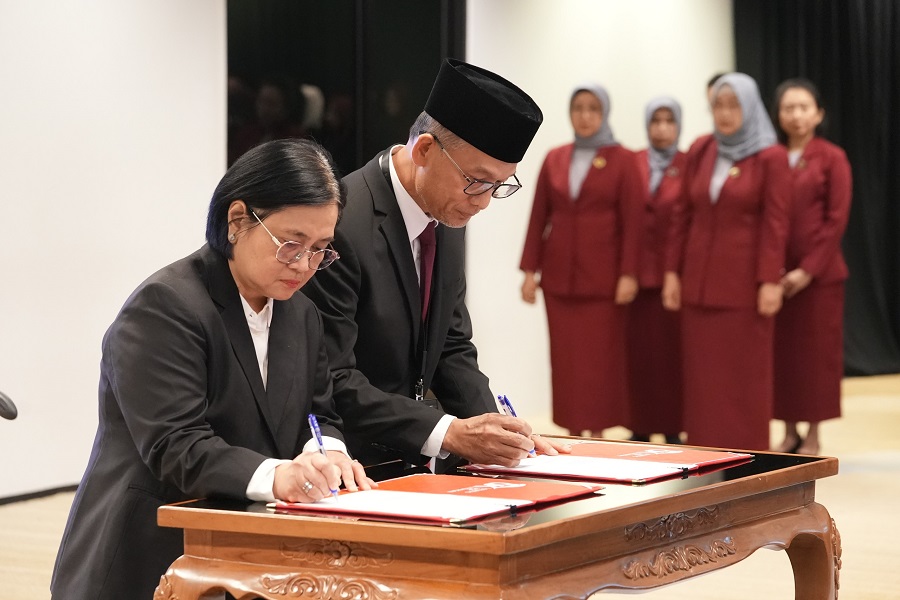 Moh. Fredly Nasution Resmi Jabat Kepala OJK Riau