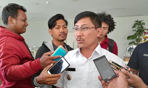 Bupati Cirebon Bersam Enam Orang Tertangkap Tangan KPK