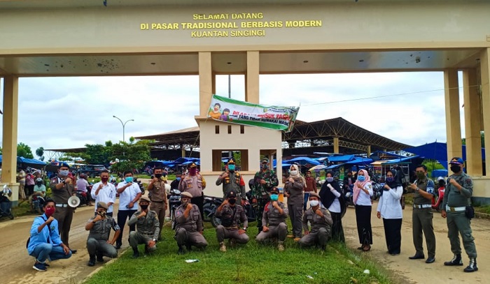 Banyak Pedagang Tak Pakai Masker, Satpol PP Kuansing Sisir Pasar Modern 