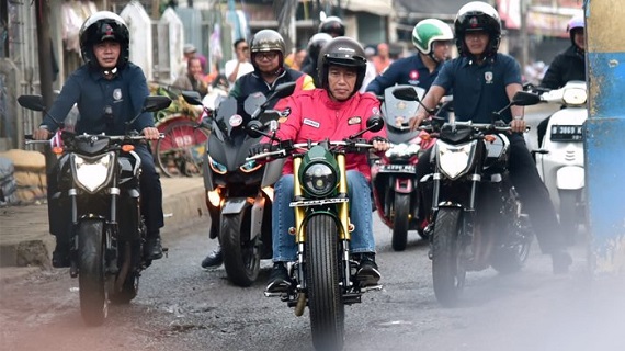 Saat Ini Kalah dari Prabowo di Banten, Jokowi yakin Menang pada Desember