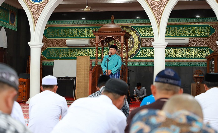 Bupati Siak Lepas 333 Jemaah Calon Haji Kloter 11 ke Batam
