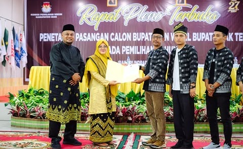 KPU Tetapkan Afni Zulkifli-Syamsurizal Pemenang Pilkada Kabupaten Siak