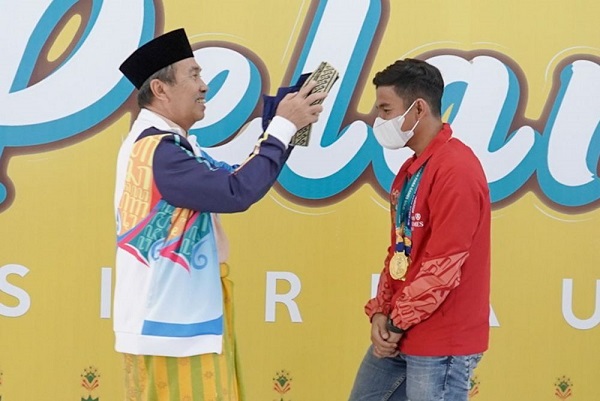 LUAR BIASA! Zaki Zulkarnain Sapu 5 Emas di Asean Para Games XI Solo