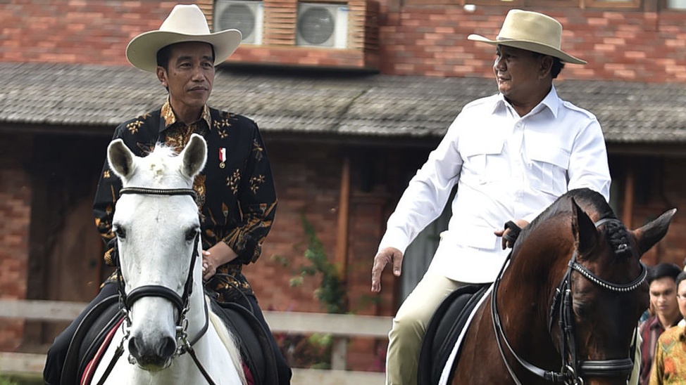 Ditanya Soal Rekonsiliasi dengan Prabowo, Jokowi: Bisa Naik Kuda atau MRT...