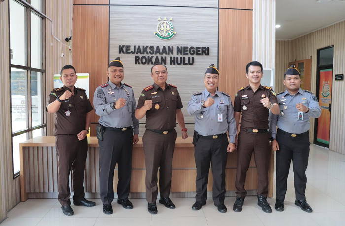 Kalapas Pasir Pengaraian Berkunjung ke Kajari Rokan Hulu