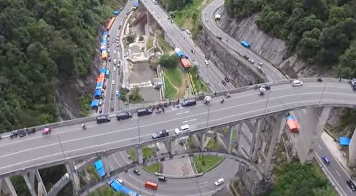 1,8 Juta Orang Diperkirakan Bakal Mudik, Begini kondisi Terkini Jalan  di Sumbar