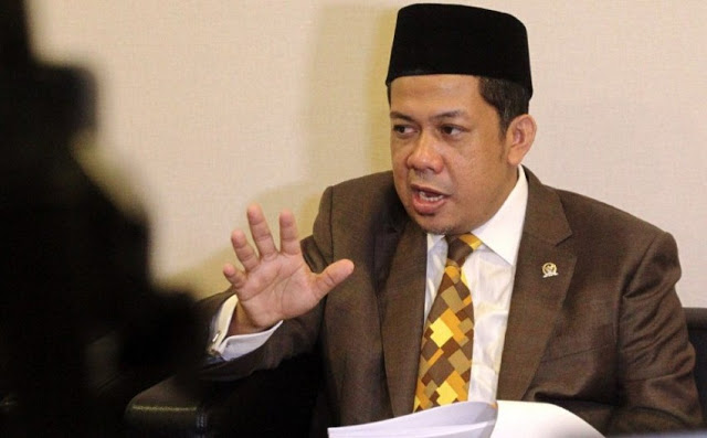 Keras! Fahri Hamzah: Jangan Bercanda, Bereskan Defisit BPJS Dulu, Baru Bicara Pemindahan Ibukota