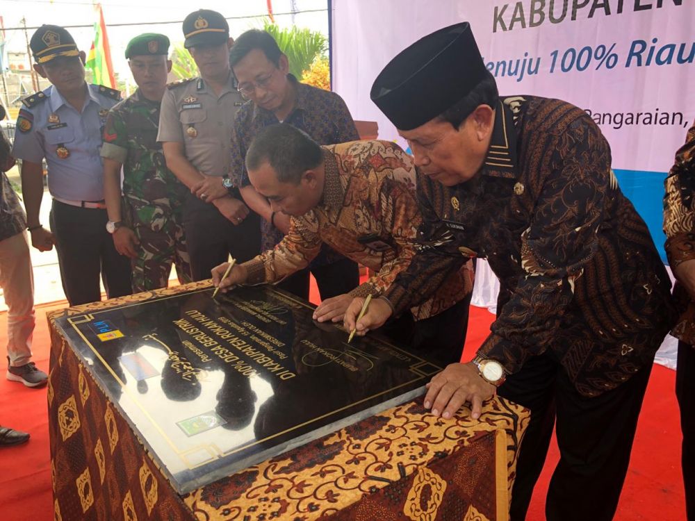 Syukurlah, Seluruh Desa di Rohul Kini Telah Dialiri Listrik PLN
