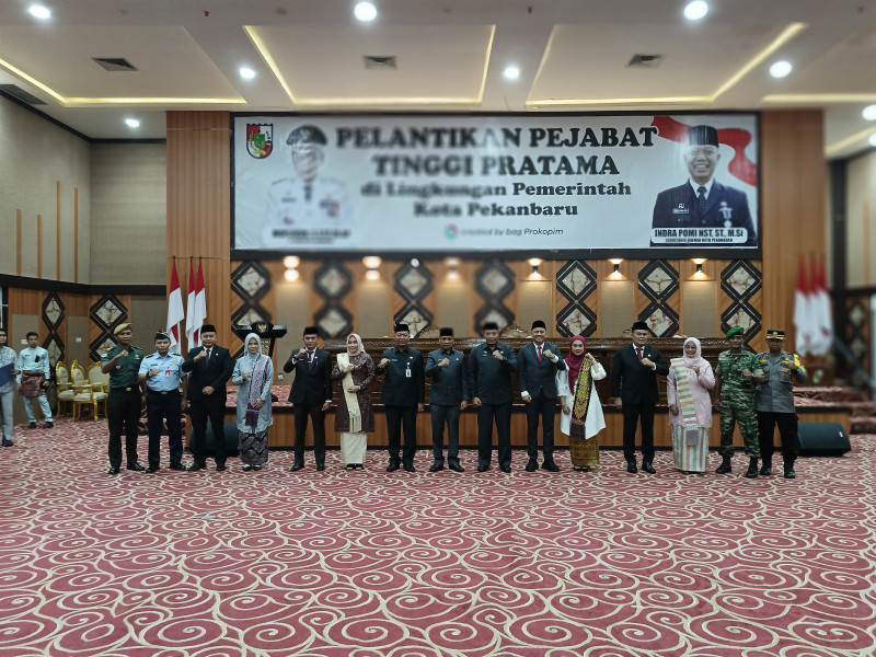 Muflihun Lantik 4 Pejabat Eselon II