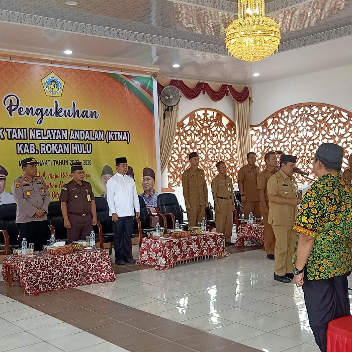 Wakil Ketua DPRD Riau Saparudin Poti  Hadiri Pelantikan Pengurus KTNA Rokan Hulu