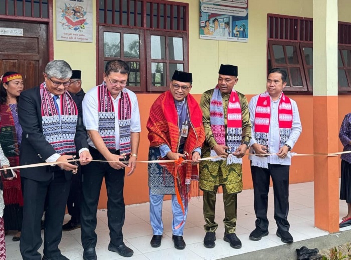 Sekda Fauzi Efrizal Resmikan Gedung SD Advent Bangko Kiri