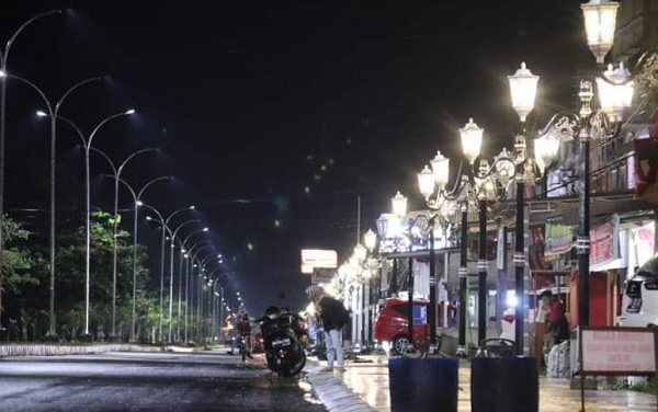 Ketika Jalan Sutomo Siak 'Disulap' Menjadi Ikon Pariwisata Baru di Negeri Istana