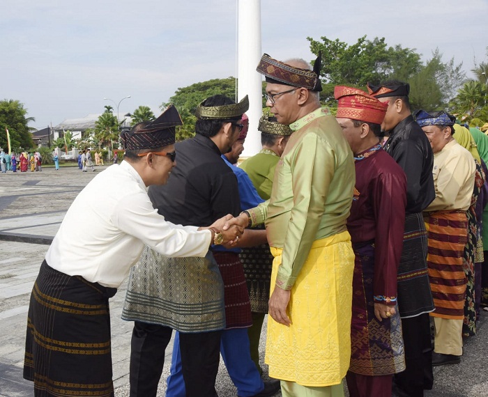 Pasca Libur Lebaran, Pjs Bupati Inhil Pimpin Apel Hari Pertama 