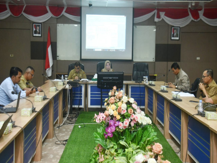 Evaluasi Capaian MCP Tahun 2024, Pj Sekda Kampar, Segera Penuhi Indikator Untuk Mencapai Target