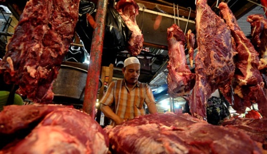 Dinas Peternakan Pelalawan Laksanakan Pasar Murah Daging Sapi Rp120.000 Per kilo