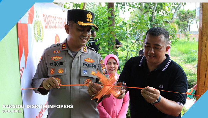 Kapolres Inhil Resmikan Penyerahan  Program Bedah Rumah di Pekan Arba
