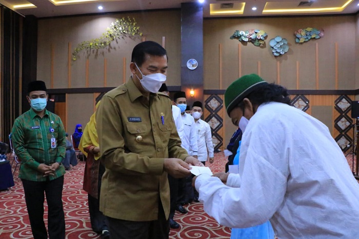 325 Guru Mengaji Dapat THR dari Baznas