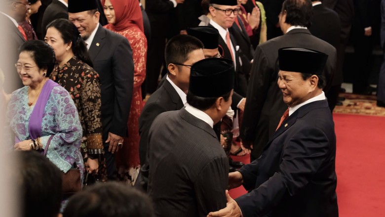 Omongan Prabowo ke Sakti 'Kamu yang Kerja, Aku yang Tidur', Guyonan atau Sindiran?