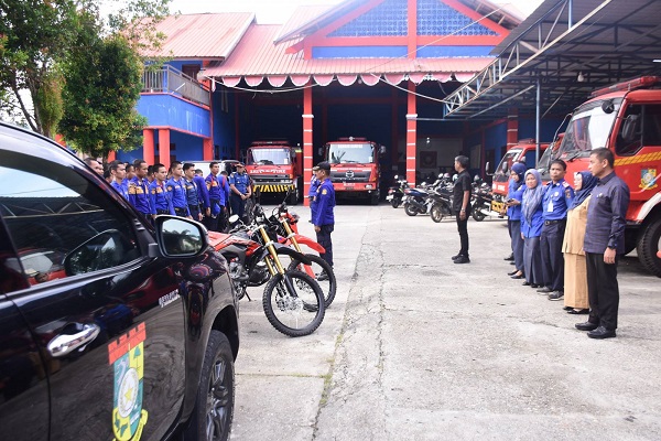 Bupati Kampar Serahkan 1 Unit Mobil dan 2 Unit Sepeda Motor  Penyelamatan