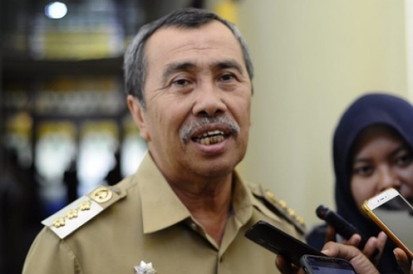 Gubernur Riau Bakal Siapkan Pergub Pendidikan Anti Korupsi untuk SMA/SMK