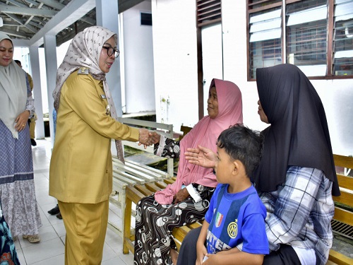 Wakil Bupati Kampar Berharap Petugas Medis Untuk Tetap Selalu Melayani Masyarakat Dari Hati