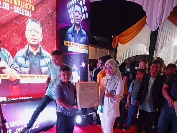 Nonton Bareng, Ribuan Pendukung Argentina-Prancis 'Geruduk' Kediaman Wali Kota Pekanbaru