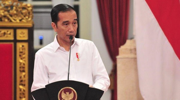 Belajar dari UU Cipta Kerja, Jokowi Ingatkan Stafnya Soal Komunikasi  Vaksin Covid-19, ''Jangan Sampai Nanti Dihantam Isu, Dilepintir, Kemudian...''