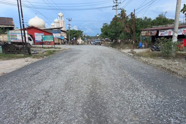 Jalan Lintas Cerenti -Air Molek Kini Sudah Mulus Kembali...