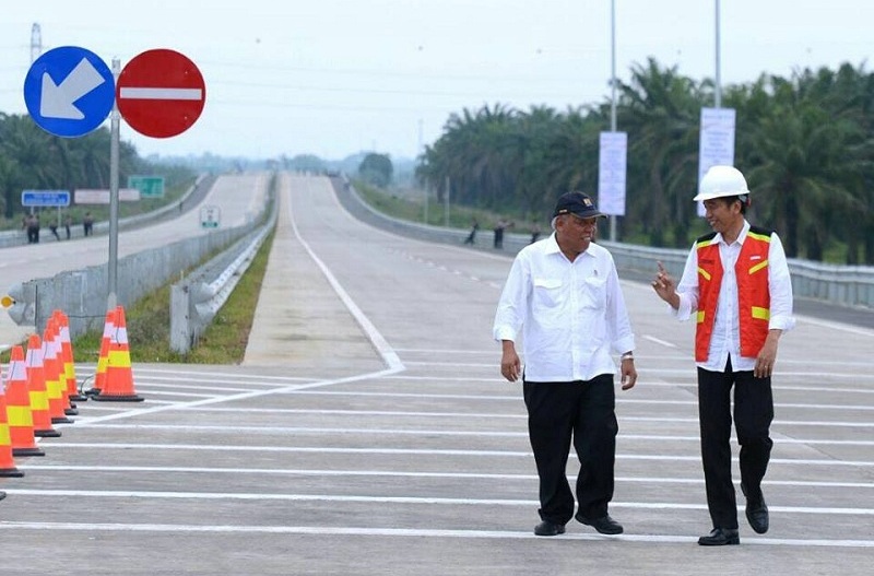 Jokowi Mau Tambah 2.500 Km Tol Baru, Uangnya dari Mana Pak?