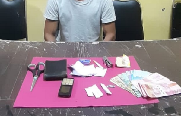 Satnarkoba Polres Kuansing AmankanDaun Ganja Kering  5.95 Gram di Tangan Warga LTD