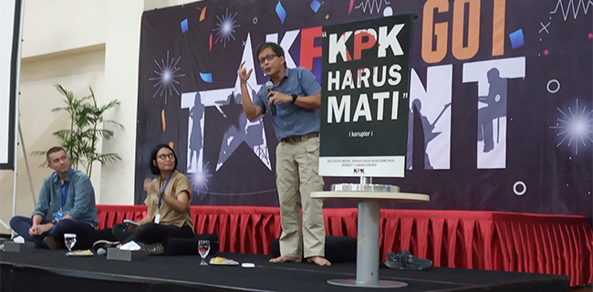 Soroti Sejumlah Kasus Besar di KPK, Rocky Gerung: Presiden Tidak Intervensi Pemberantasan Korupsi? Itu Kan Dungu