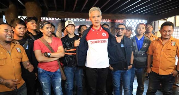 Ikut di Acara Apel Kebangsaan Berbiaya Rp18,7 Miliar, Slank di 'Hajar' Hastag #SlankMakanDuitRakyat