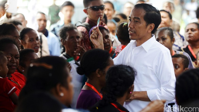 Usai Urusan Politik di Jakarta, Malam Ini Presiden Jokowi Tiba di Papua
