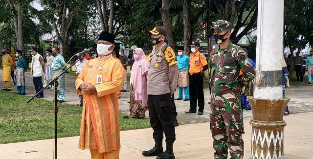 Tim Gabungan Pemda Kampar Bersama Polres Kampar dan Kodim Lakukan Penyemprotan Desinfektan