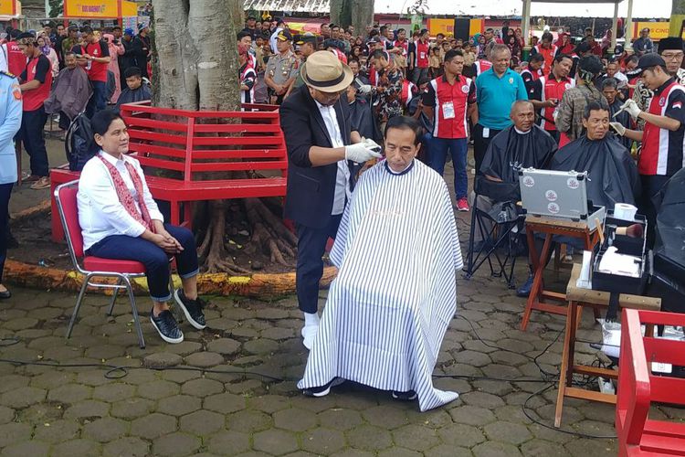 Teten Masduki 'Ogah' Ikut dengan Jokowi Cukur Rambut Massal 