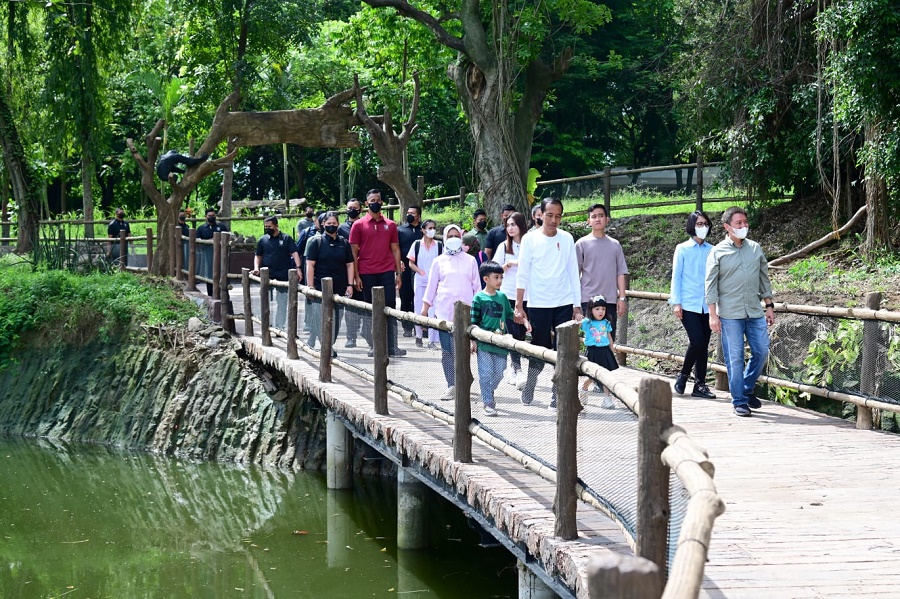 Kunjungi Kawasan Wisata Solo Safari, Presiden Jokowi Tinjau Progres Revitalisasi