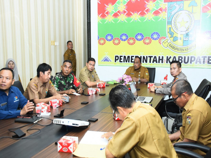 Pemkab Kampar Komitmen dalam Menstabilkan Ketenagakerjaan Ketersedian dan Harga Kebutuhan Pokok